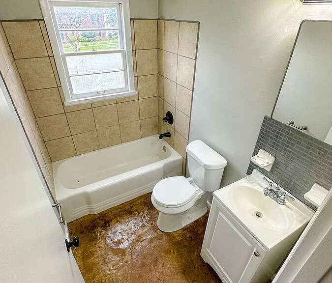 1573 Alexandria Dr #2 — Photo 8