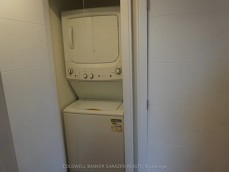 7 Monk St #4 — Photo 9