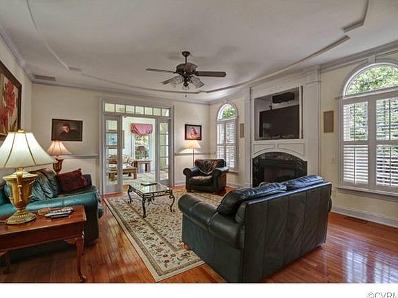 5th image of 9419 Park Bluff Ter
