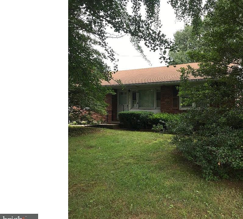 1st image of 523 Lincoln Dr