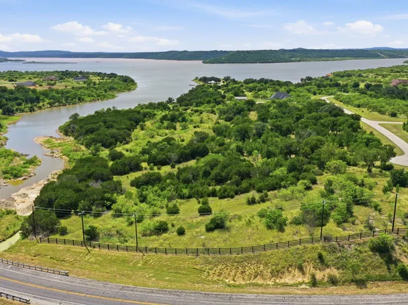 909 Cinnamon Teal, Graford, TX 76449