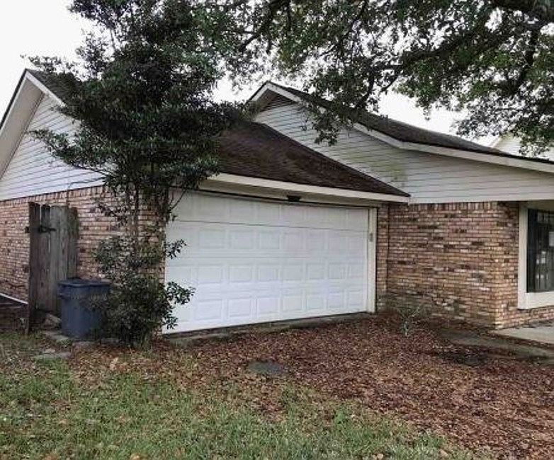 309 Lake Village Blvd, Slidell, LA 70461 Zillow