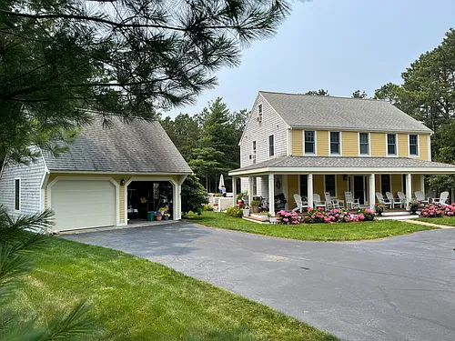 21 Amanda Ct Photo 1