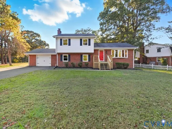 4401 Greenbriar Dr, Chester, VA 23831