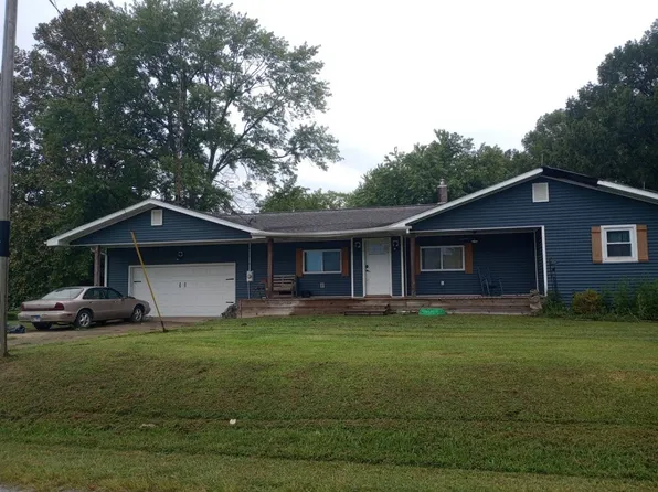 10697 Lincoln Rd, Benton, IL 62812