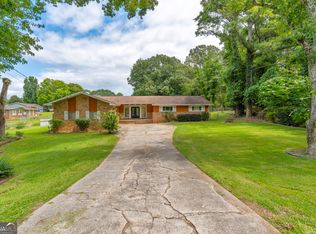 1542 S Indian Creek Dr, Stone Mountain, GA 30083