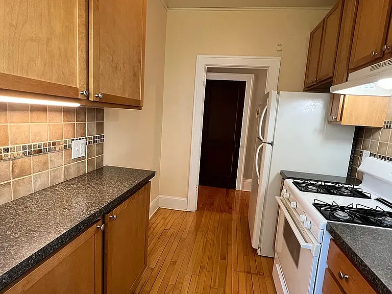 3735 Harriet Ave #6 — Photo 5