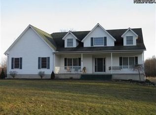 4802 Lake Rockwell Rd, Ravenna, OH 44266