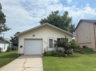 707 W 8th St, Junction City, KS 66441