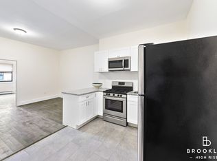 11 Aberdeen St #2R, Brooklyn, NY 11207