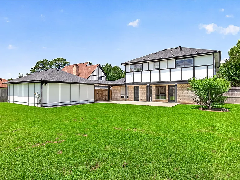 4003 W Valley Dr — Photo 35