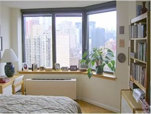 Rented by Douglas Elliman | media 44