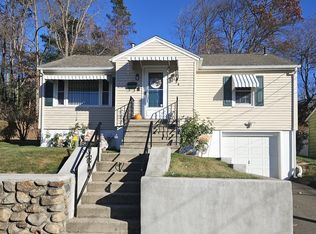 54 Gates Ave, Waterbury, CT 06705