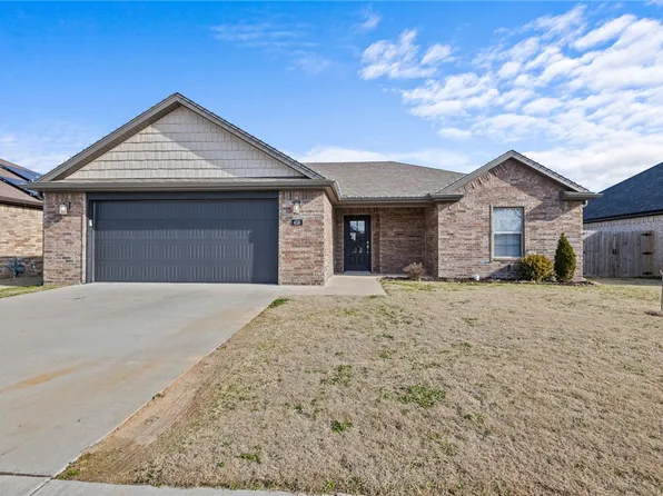 456 Brinley St, Springdale, AR 72762