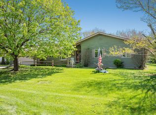 14N755 Oliver Dr, Elgin, IL 60124