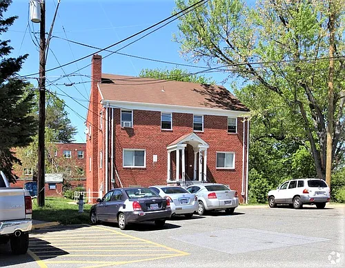 6825 Red Top Rd Photo 1