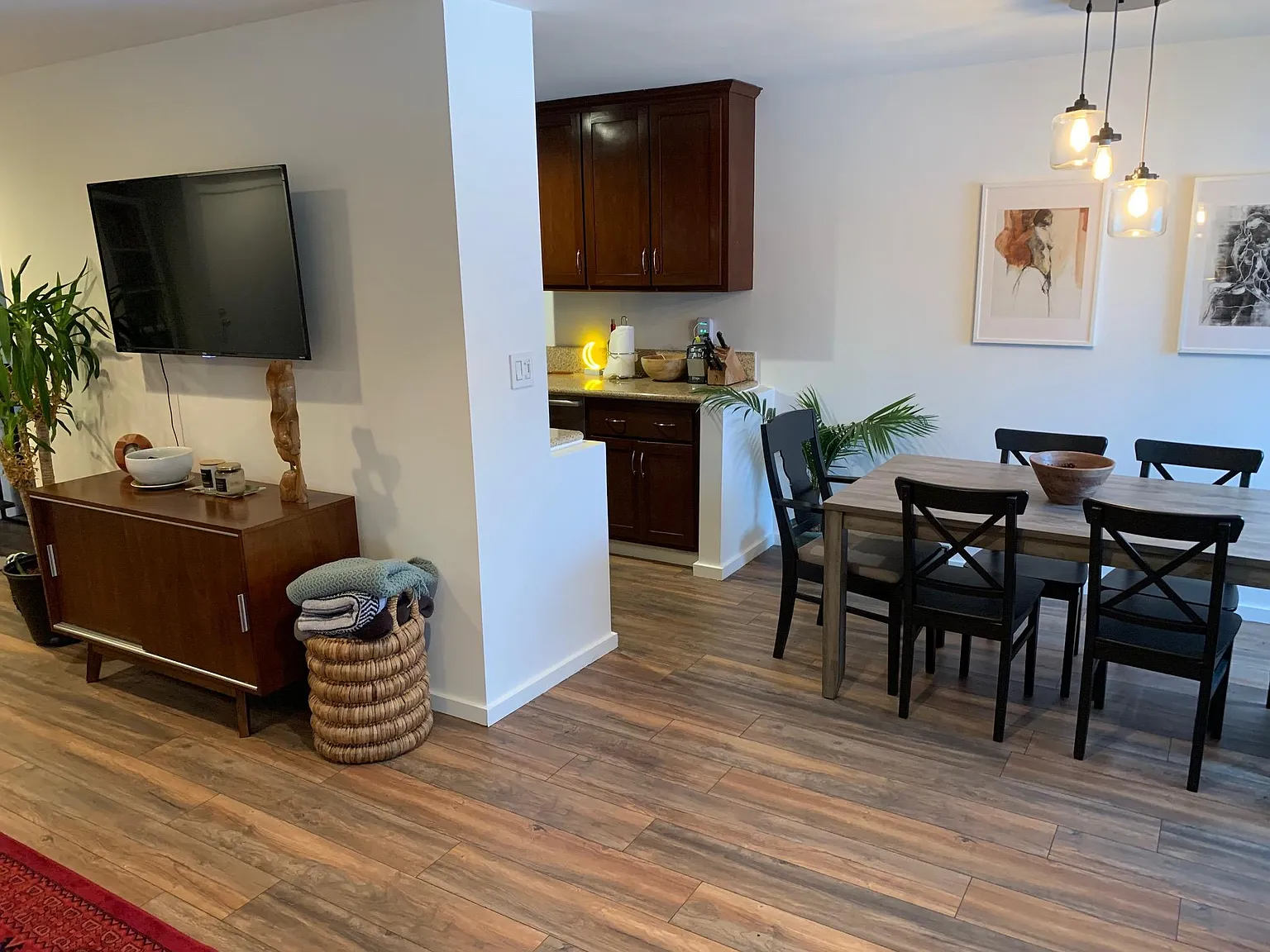 1 bed, 885 sqft, $2,845 — Photo 3