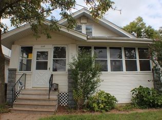 1107 19 1/2 Ave, Rock Island, IL