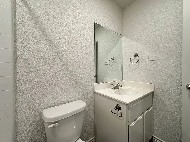 234B Dolphin Dr — Photo 21