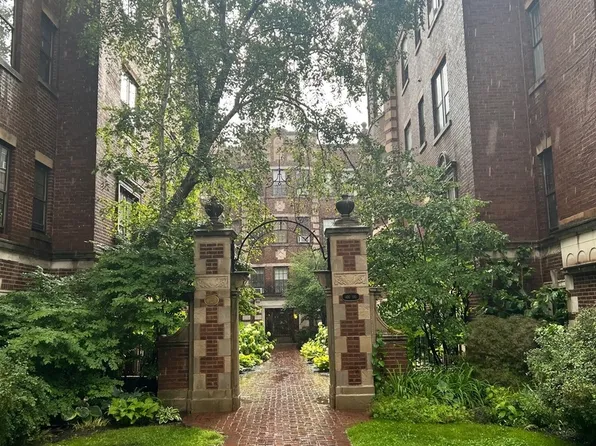 408 Ridge Ave APT 22-2, Evanston, IL 60202