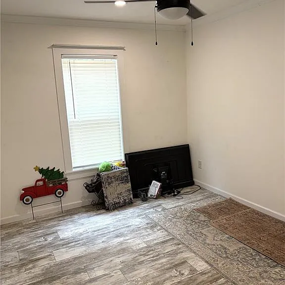 1300 Snow Rd N — Photo 16