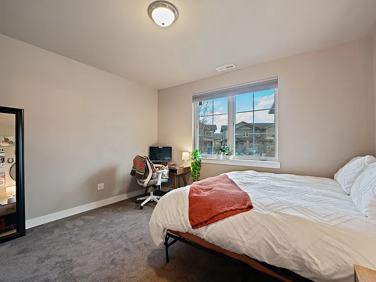 3083 Lori Ln — Photo 14