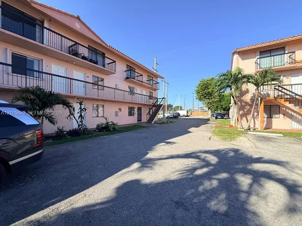 2170 W 60th St APT 16214, Hialeah, FL 33016