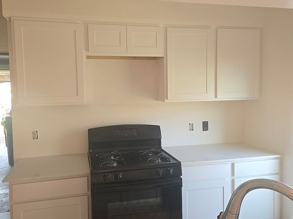 2nd image of 1616 Woodhill Dr