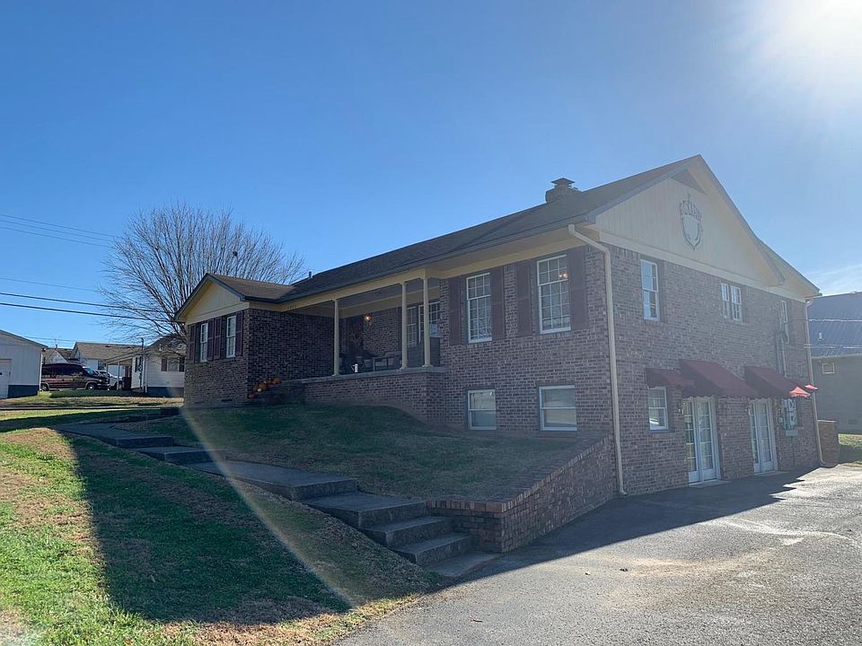 1st image of 1853 Tucker Ln