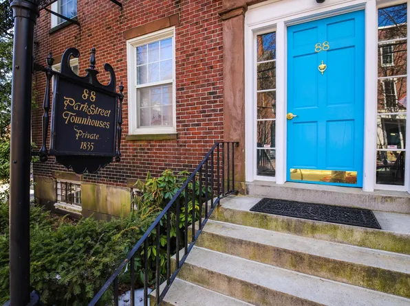 88 Park St APT 32, Portland, ME 04101