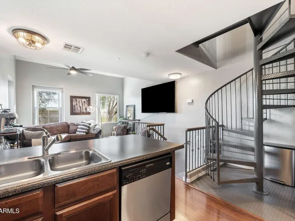 888 W Aspen Way, Gilbert, AZ 85233