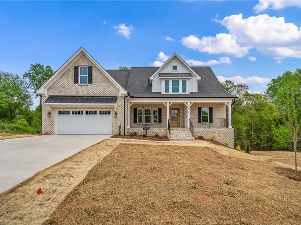 8418 Meadow Vista Dr, Lewisville, NC 27023