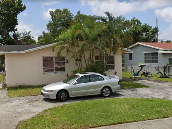 (undisclosed Address), Hollywood, FL 33024