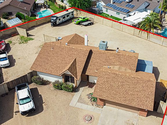 4th image of 2322 W COUNTRY GABLES Drive