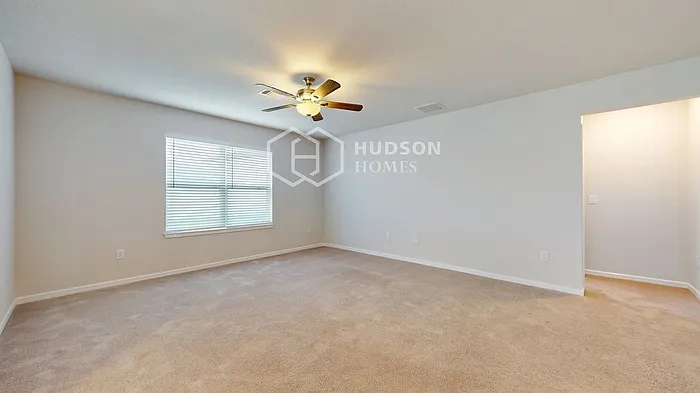 3839 Spruce Creek Dr — Photo 5