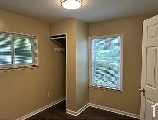 4051 W Hillcrest Ave — Photo 15