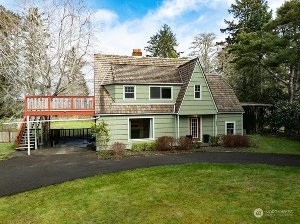 1601 30th Street, Seaview, WA 98644