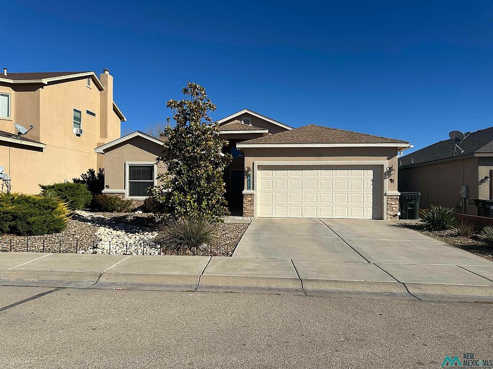 1st image of 1820 Amber Dr