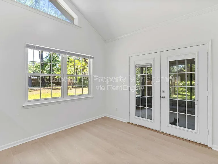 200 Hermitage Dr — Photo 22