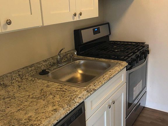 4th image of 3417 University Blvd W #3