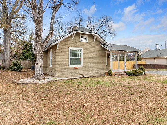 5th image of 1408 Morganton Rd