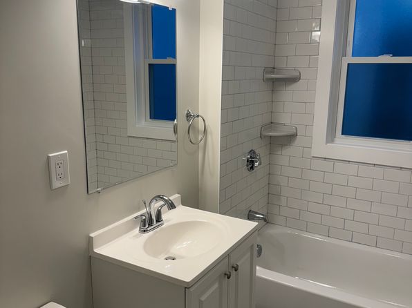 40 Temple St APT 1