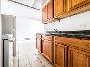 2115 S 4th Ave, Maywood, IL 60153