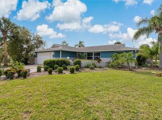 5024 Miller Bayou Dr, Port Richey, FL 34668