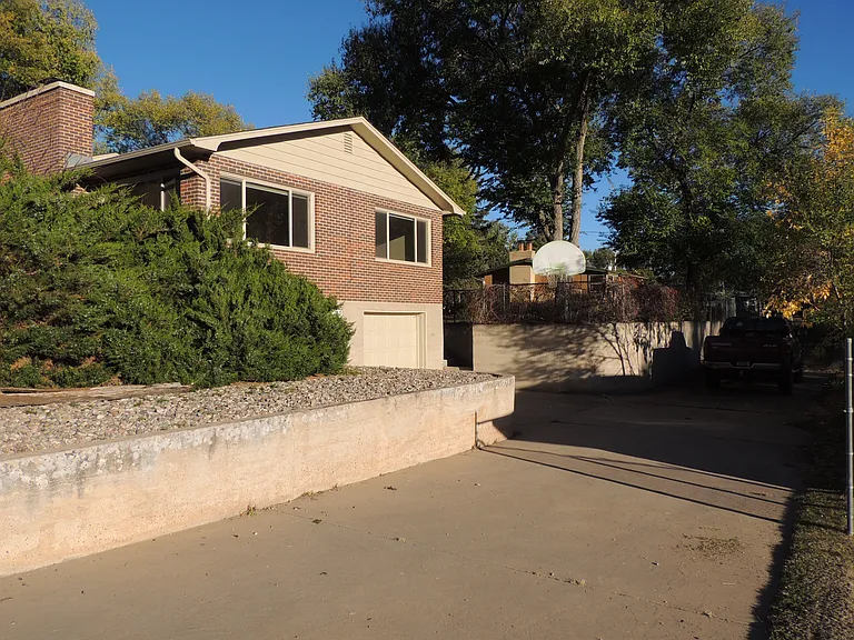 3847 Meadow Ln — Photo 23