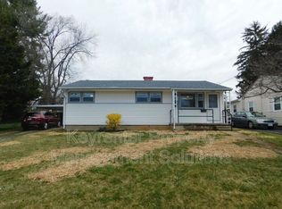 127 Fraser Ln, Staunton, VA 24401