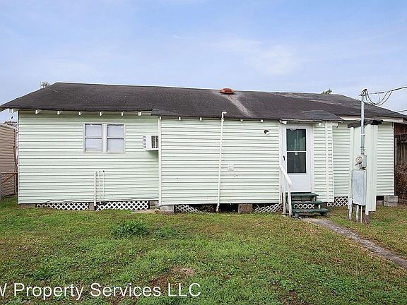 2nd image of 778 1/2 Avenue B