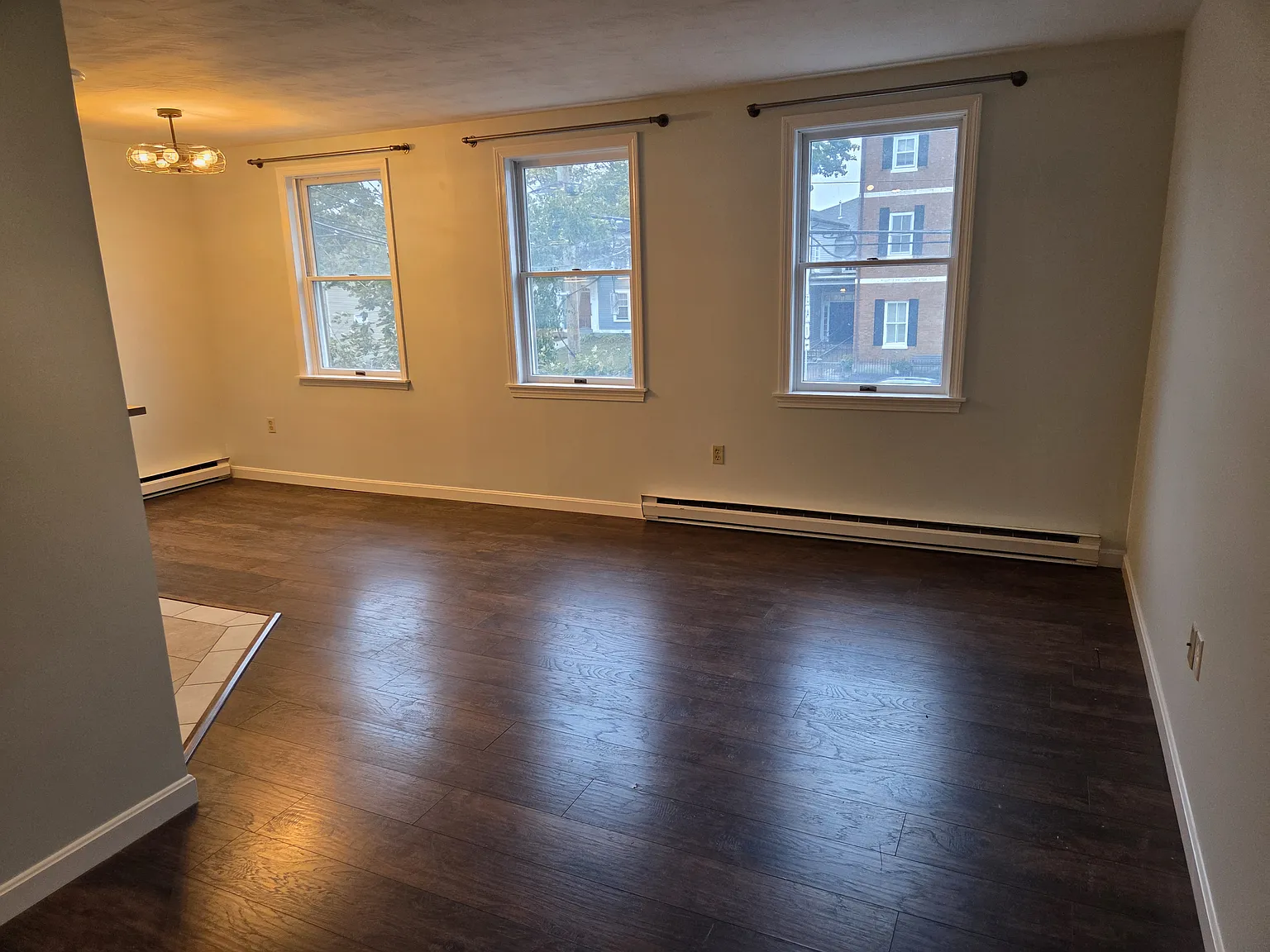 1 bed, 660 sqft, $1,900 — Photo 2