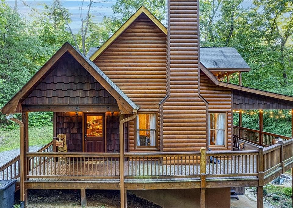 1st image of 307 Bent Wood Ln