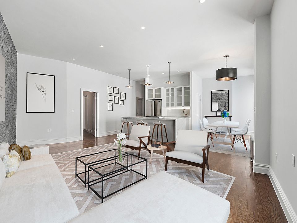 1st image of 901 Washington Ave APT 1B